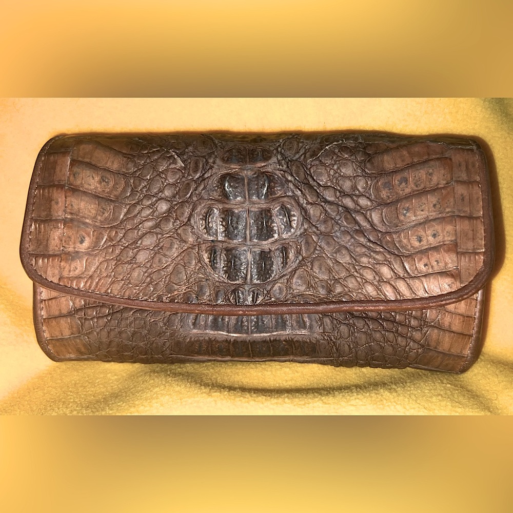 Vintage VGC Nina Raye Brown Crocodile Wallet/Clutch